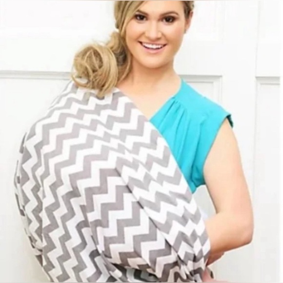 NEW Itzy Ritzy Infinity Nursing Scarf - Picture 3 of 3